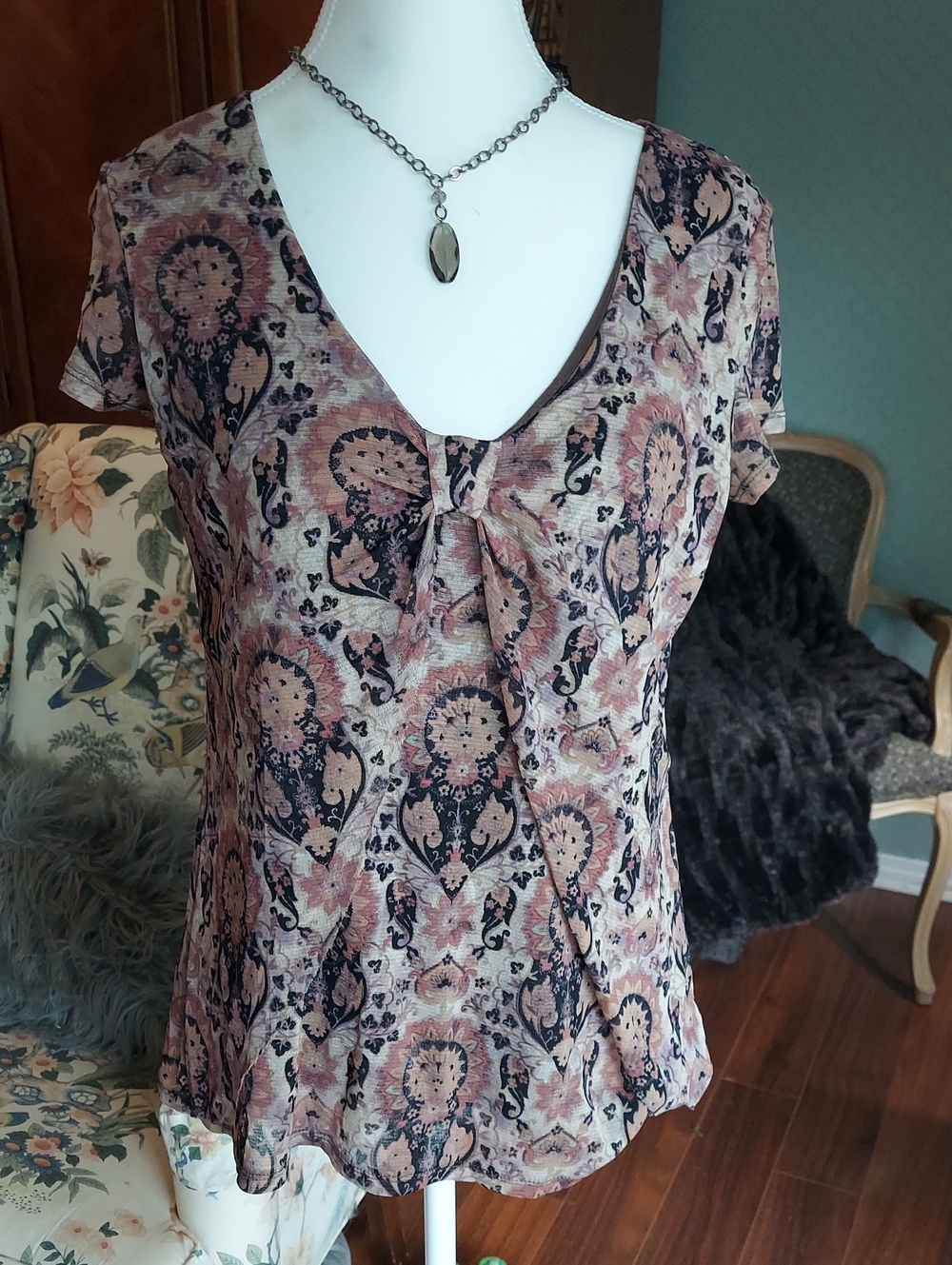 Express Pink and Black Paisley V-Neck Blouse